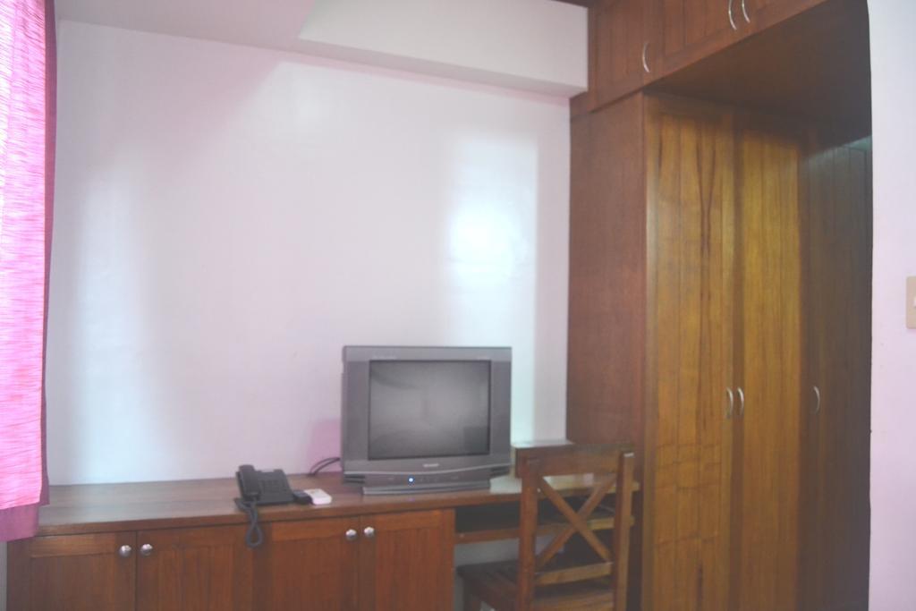Isabelle Royale Paranaque Paranaque City Dış mekan fotoğraf