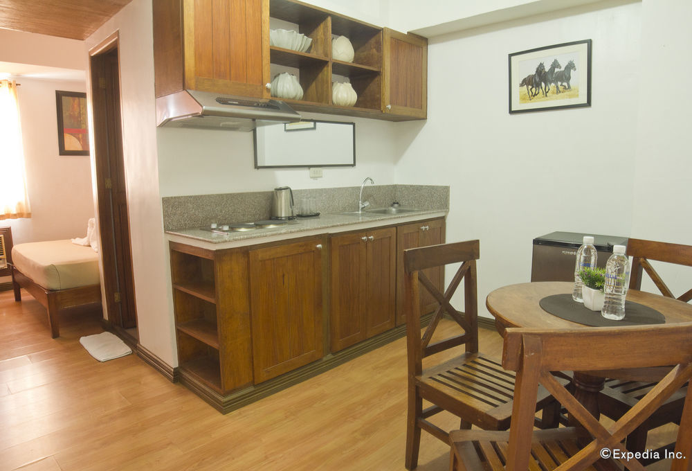 Isabelle Royale Paranaque Paranaque City Dış mekan fotoğraf