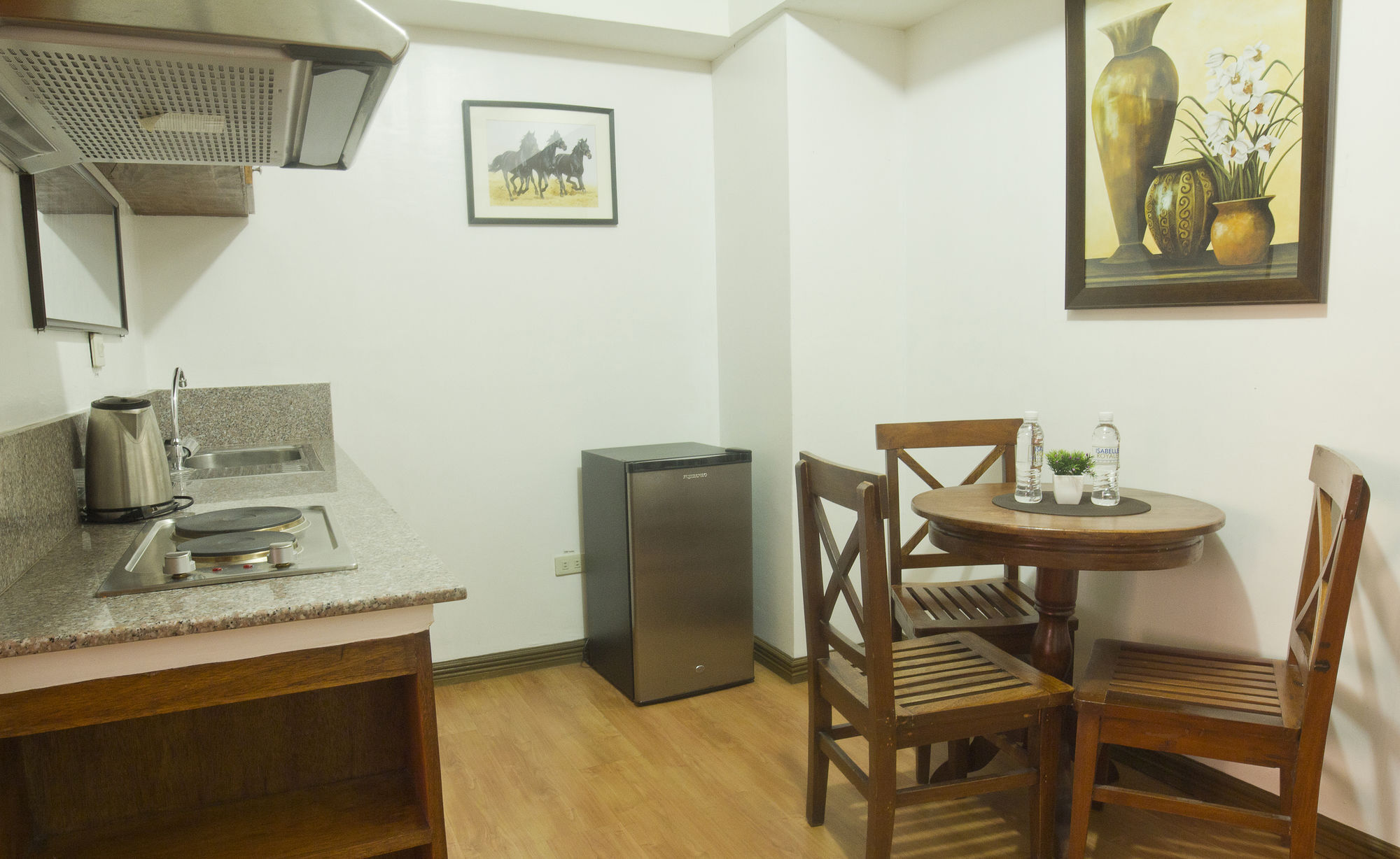 Isabelle Royale Paranaque Paranaque City Dış mekan fotoğraf